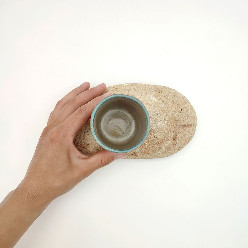Tasse à café artisanale en céramique